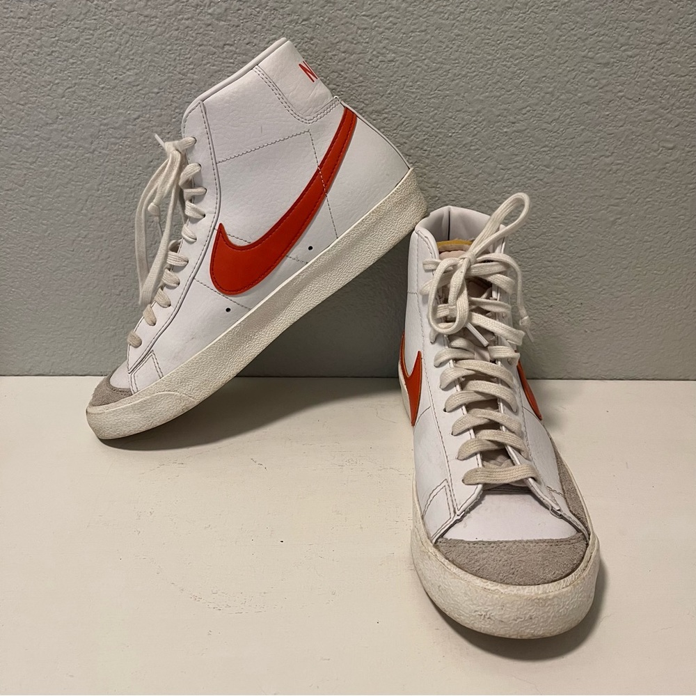 Vintage Men’s Nike Blazer Mid 77 Shoes Size 9 White Orange Gift Collectable